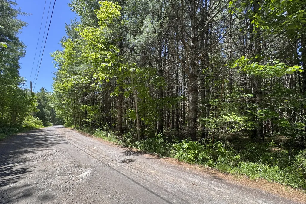 Lot 14 Mountain View Lane Hope ME 04847