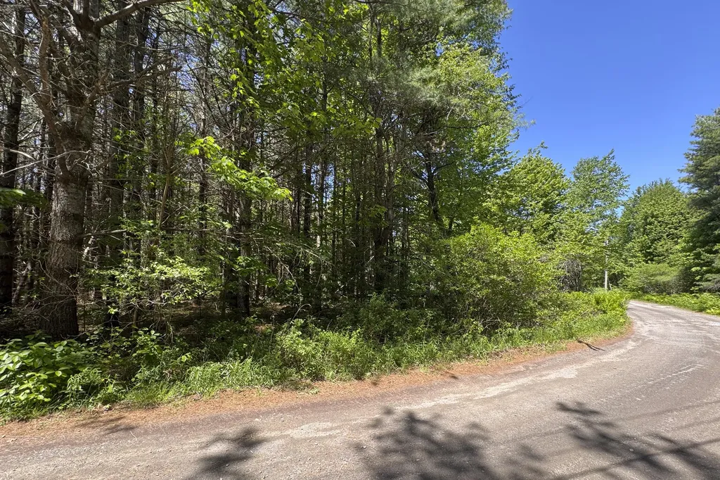 Lot 14 Mountain View Lane Hope ME 04847