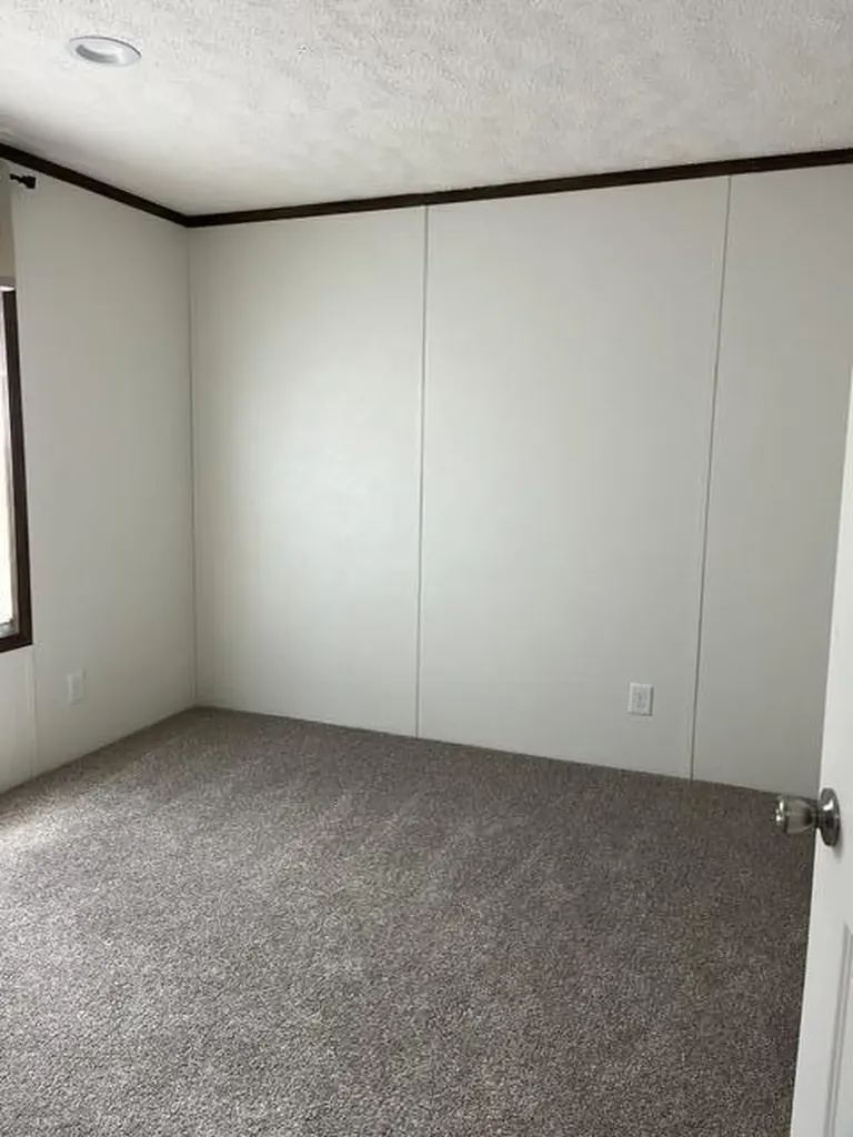 2196 Sanford Road Wells ME 04090