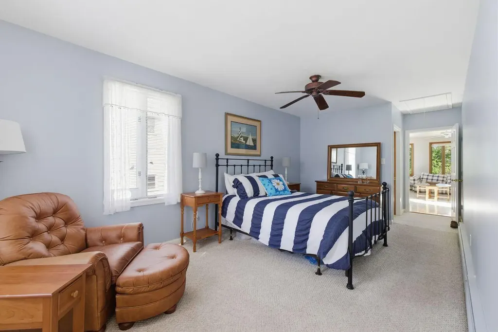 30 Seaview Avenue Ogunquit ME 03907