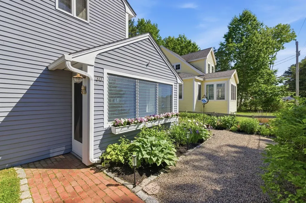 30 Seaview Avenue Ogunquit ME 03907