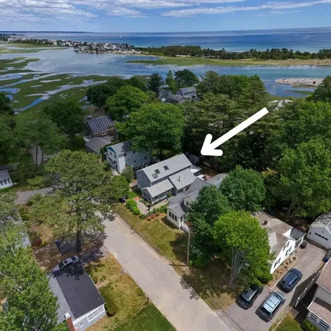 30 Seaview Avenue Ogunquit ME 03907