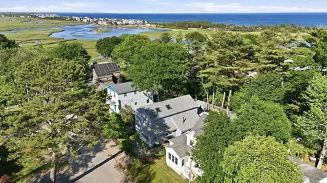 30 Seaview Avenue Ogunquit ME 03907