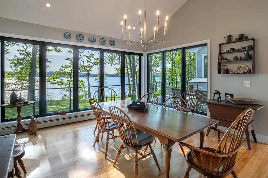 637 Ocean Point Road Boothbay ME 04544