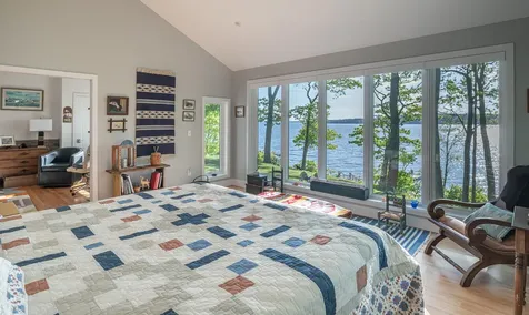 637 Ocean Point Road Boothbay ME 04544