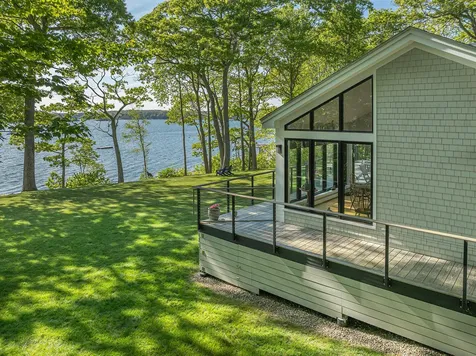 637 Ocean Point Road Boothbay ME 04544