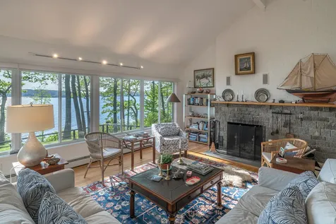 637 Ocean Point Road Boothbay ME 04544