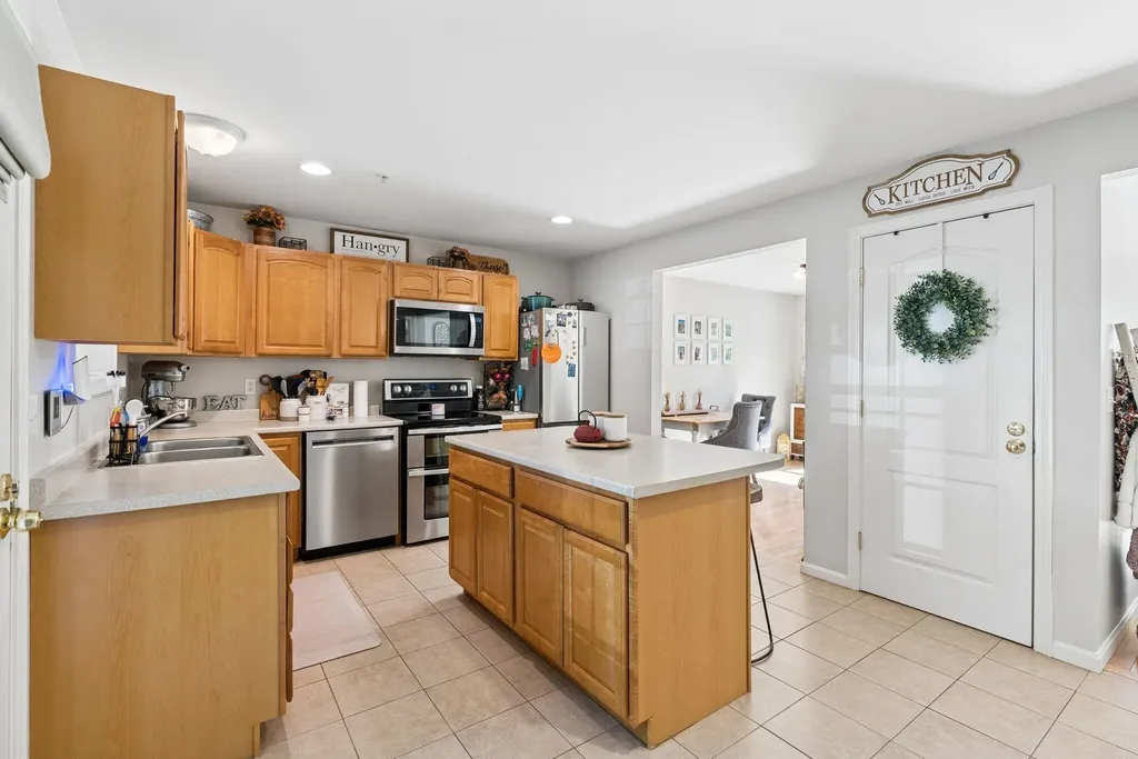 37 Ethel Avenue Westbrook ME 04092