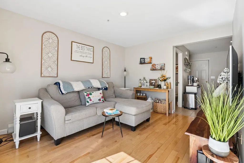 37 Ethel Avenue Westbrook ME 04092