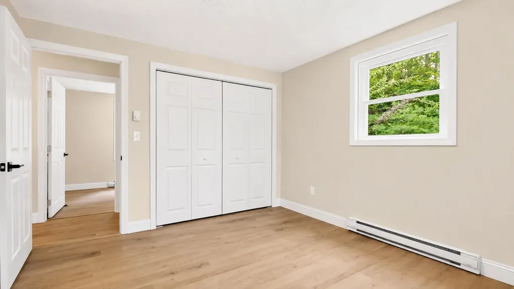 152 Blake Road Standish ME 04084