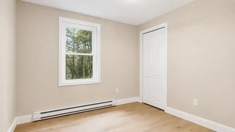 152 Blake Road Standish ME 04084