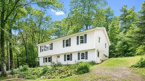 152 Blake Road Standish ME 04084