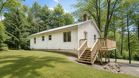 152 Blake Road Standish ME 04084
