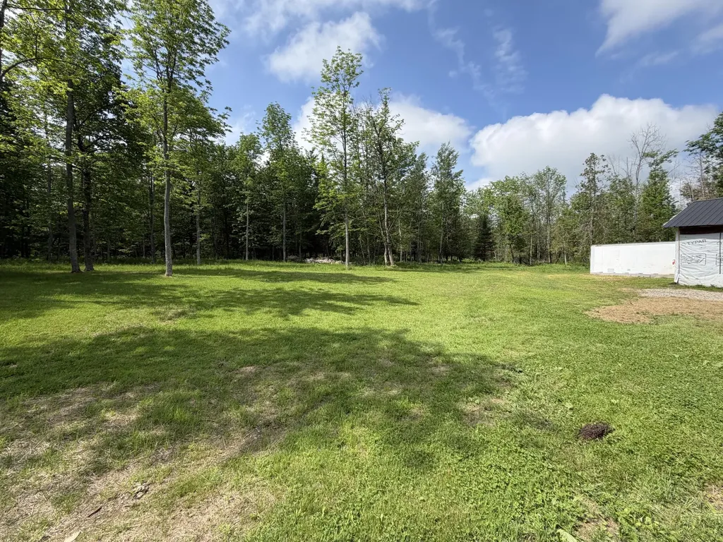199 Dunn Road Dexter ME 04930