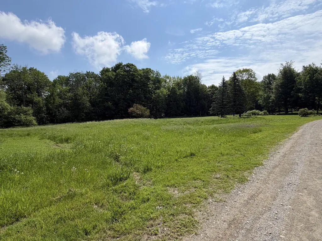 199 Dunn Road Dexter ME 04930