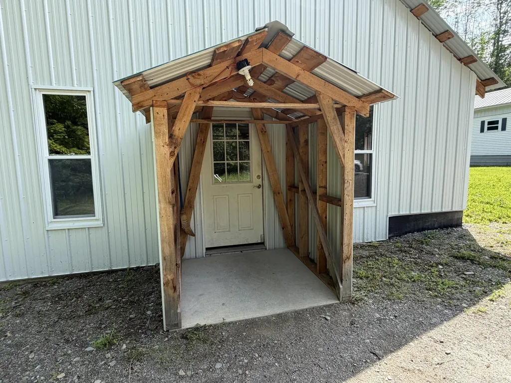 199 Dunn Road Dexter ME 04930