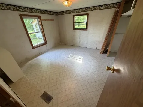 199 Dunn Road Dexter ME 04930
