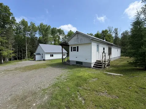 199 Dunn Road Dexter ME 04930