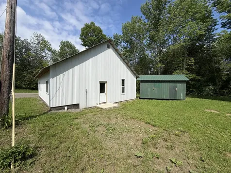 199 Dunn Road Dexter ME 04930