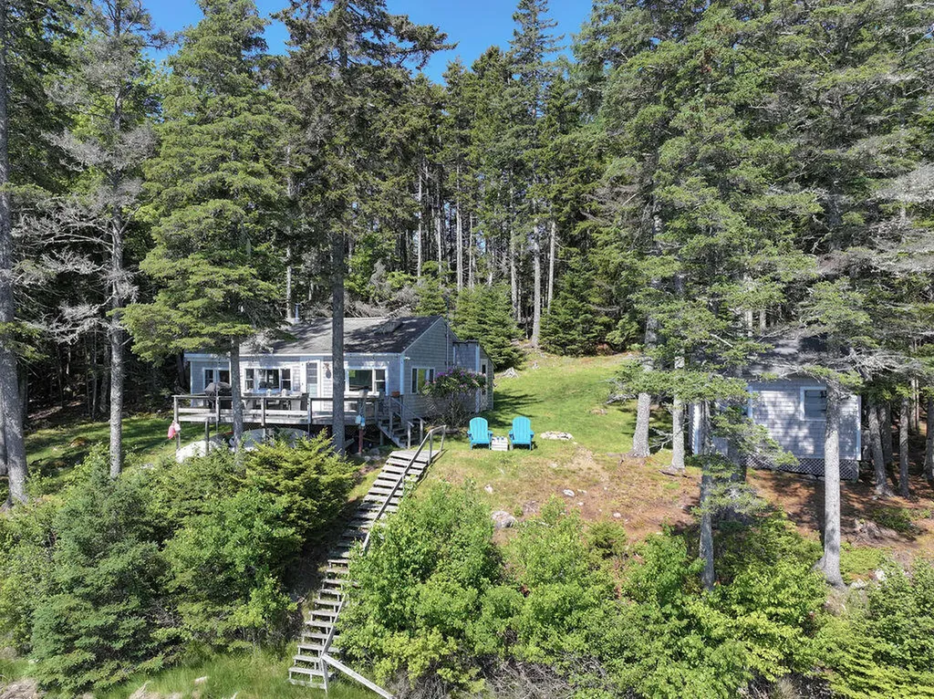 37 Webb Cove Way Stonington ME 04681