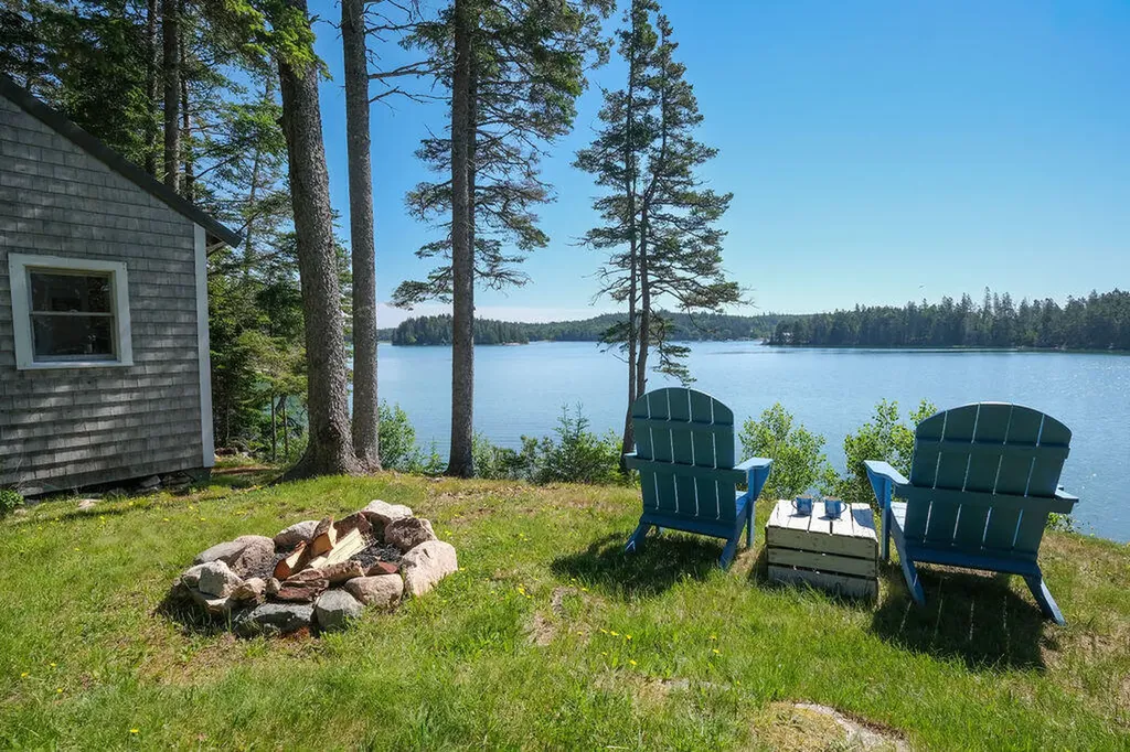 37 Webb Cove Way Stonington ME 04681