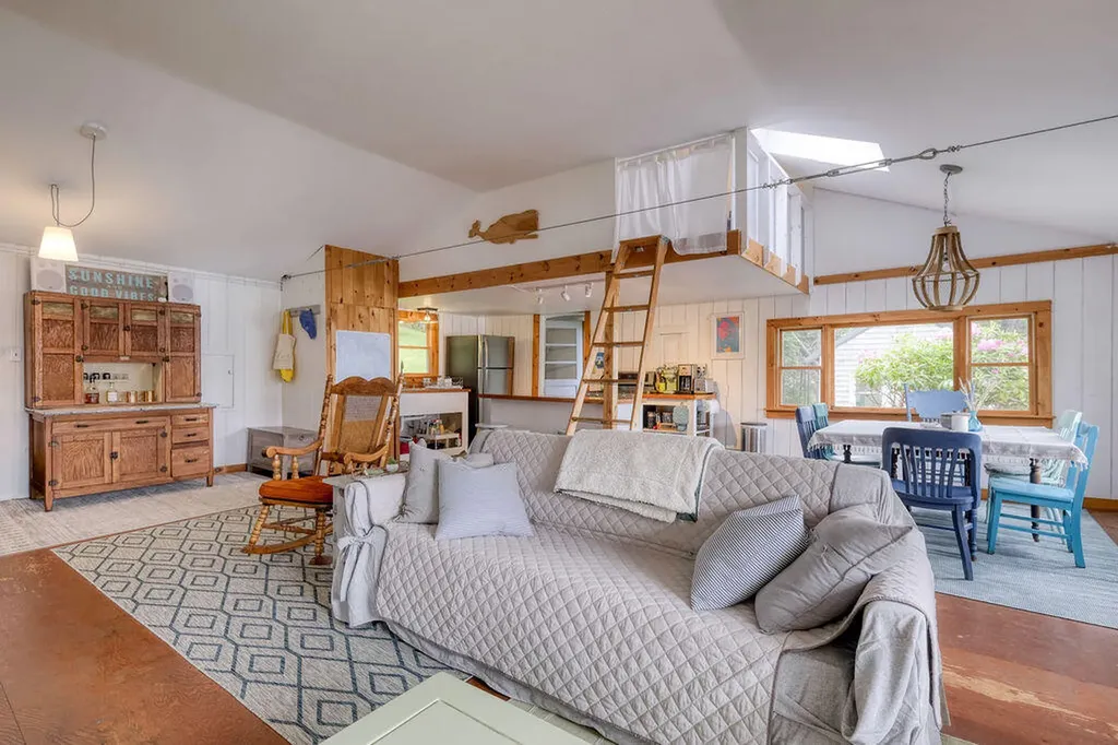 37 Webb Cove Way Stonington ME 04681