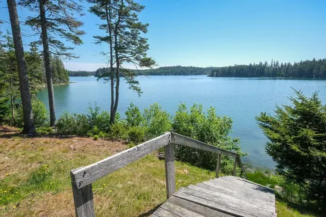 37 Webb Cove Way Stonington ME 04681
