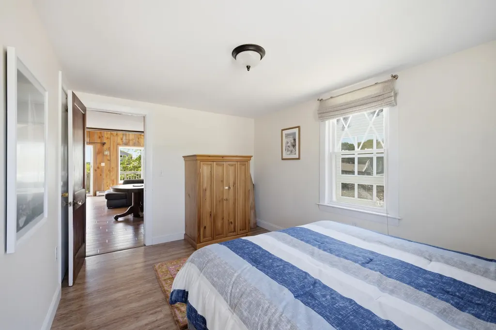 1081 Kings Highway Kennebunkport ME 04046