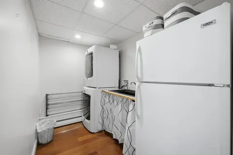 1081 Kings Highway Kennebunkport ME 04046
