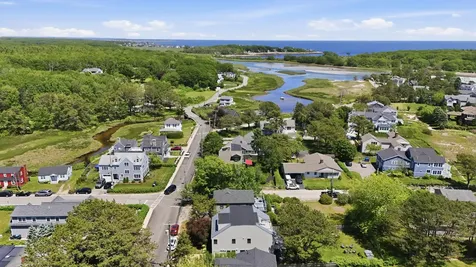 1081 Kings Highway Kennebunkport ME 04046