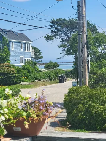 1081 Kings Highway Kennebunkport ME 04046