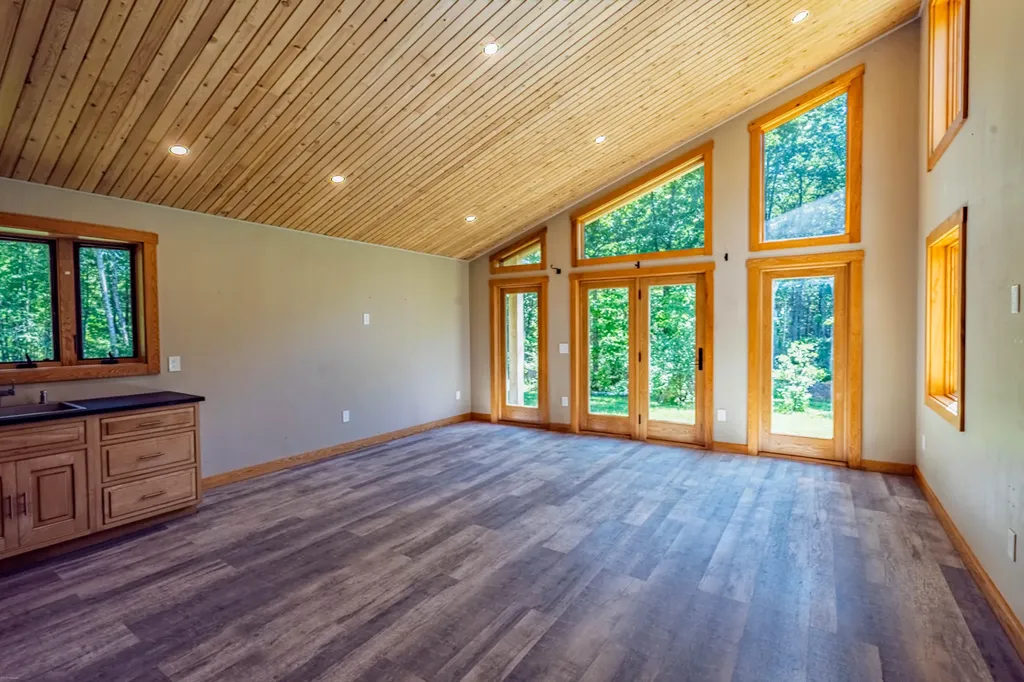 8 Cooper Ridge Belfast ME 04915