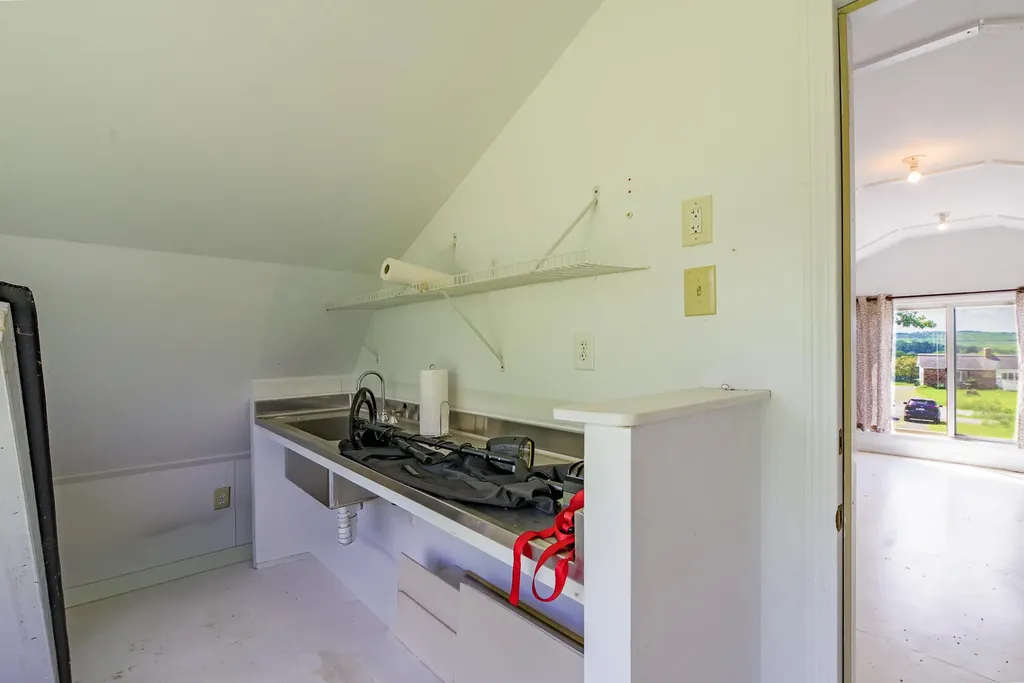 275 Newburgh Road Hermon ME 04401