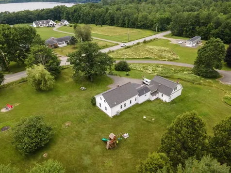 275 Newburgh Road Hermon ME 04401