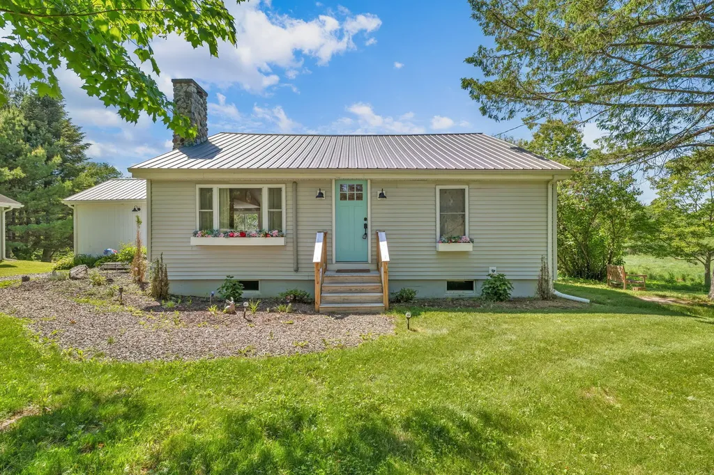 487 Brewer Lake Road Orrington ME 04474