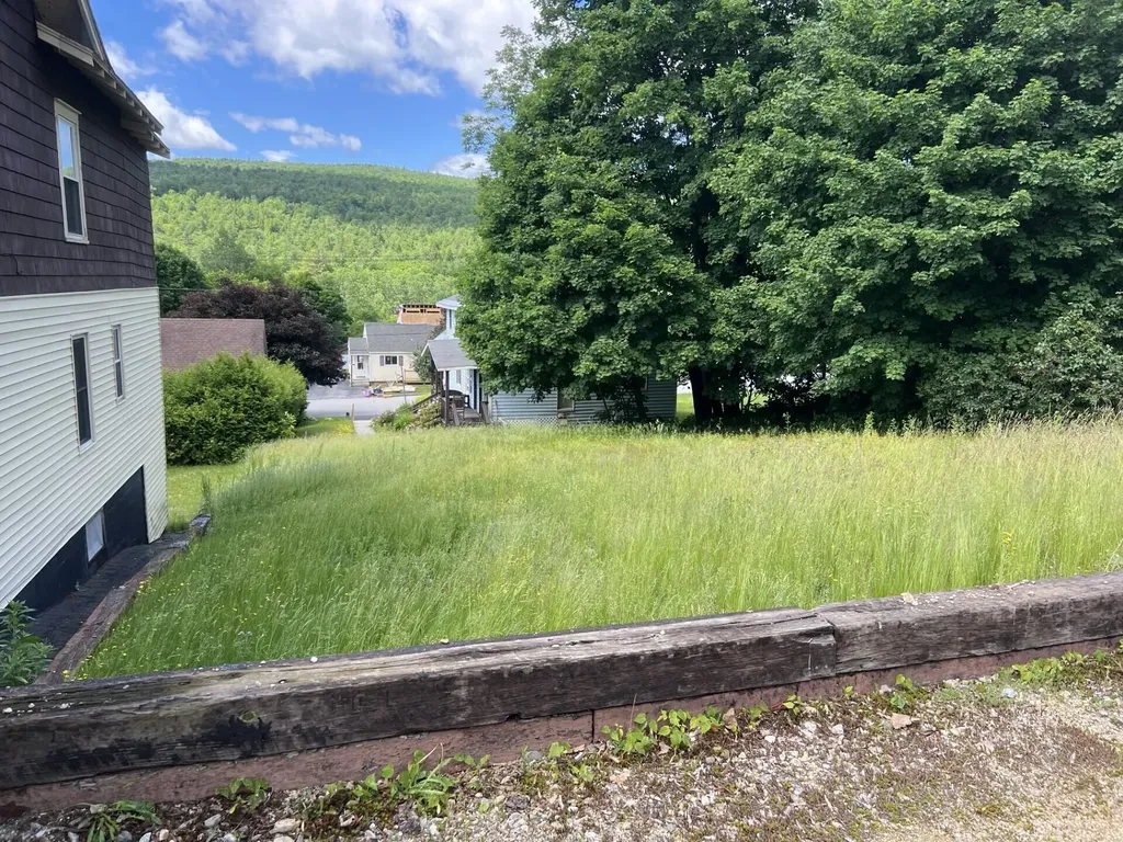 315 Pine Street Rumford ME 04276