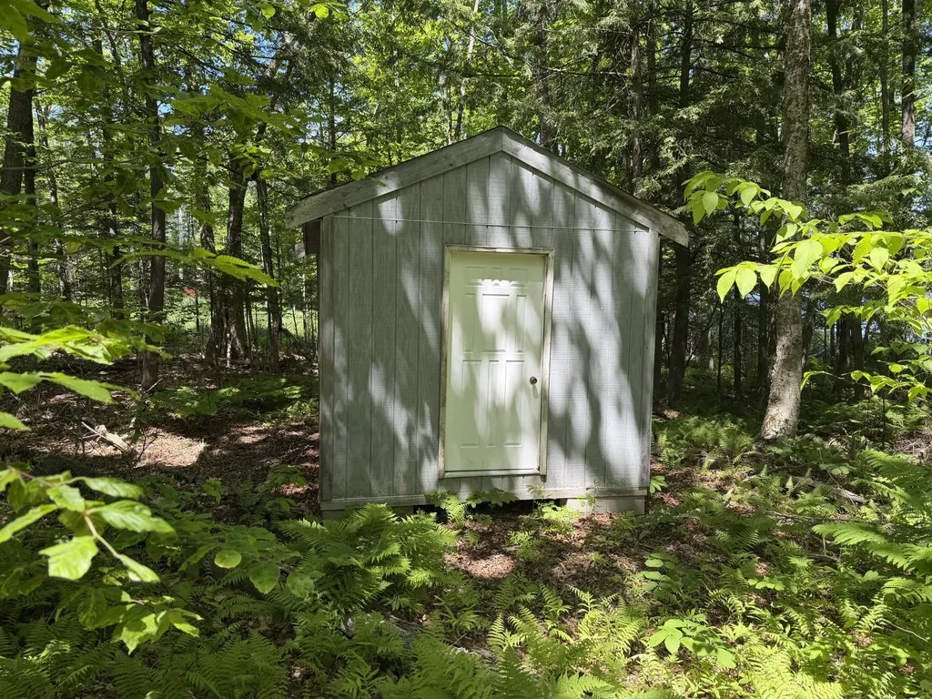 Map 21 Lot 11 Bear Lane Dexter ME 04930