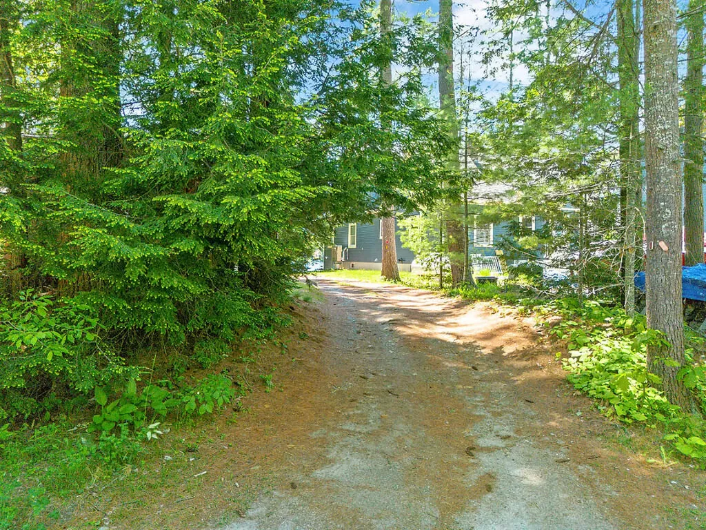 18 Thurston Drive Monmouth ME 04259