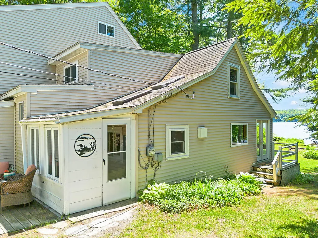 18 Thurston Drive Monmouth ME 04259