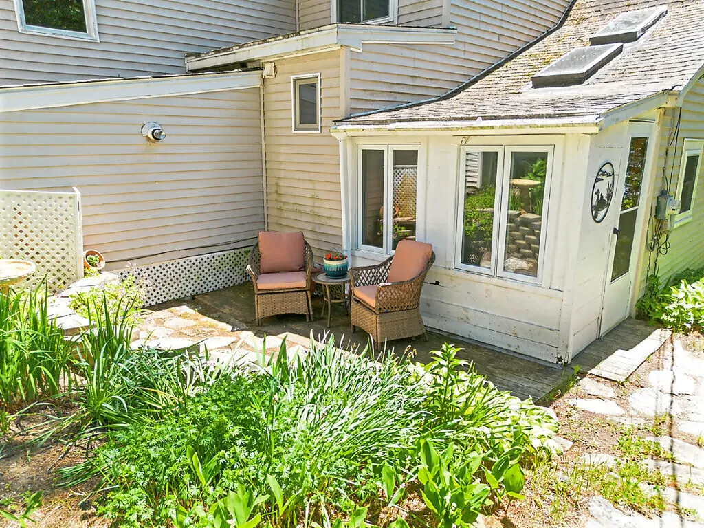 18 Thurston Drive Monmouth ME 04259