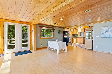 18 Thurston Drive Monmouth ME 04259