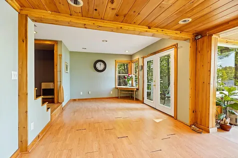 18 Thurston Drive Monmouth ME 04259