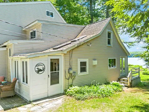 18 Thurston Drive Monmouth ME 04259