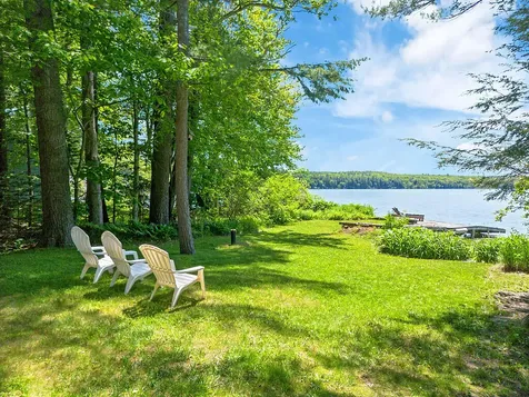 18 Thurston Drive Monmouth ME 04259
