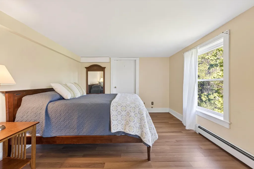 515 Falls Bridge Road Blue Hill ME 04614