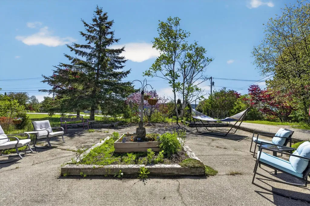 515 Falls Bridge Road Blue Hill ME 04614