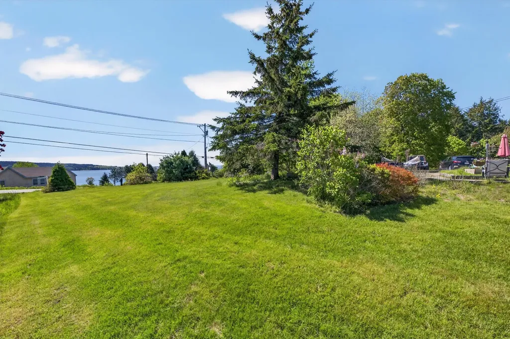 515 Falls Bridge Road Blue Hill ME 04614