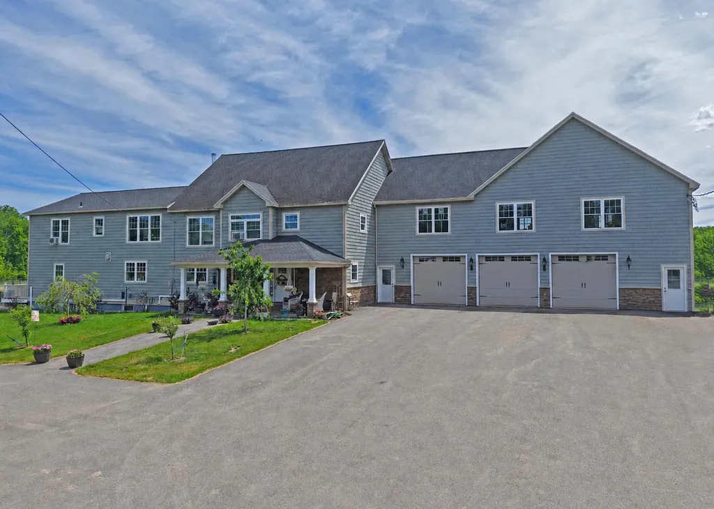 1381 Merchant Road Hampden ME 04444