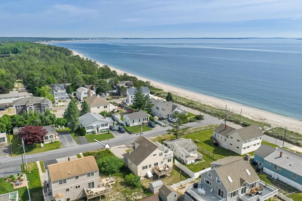 15 King Avenue Saco ME 04072