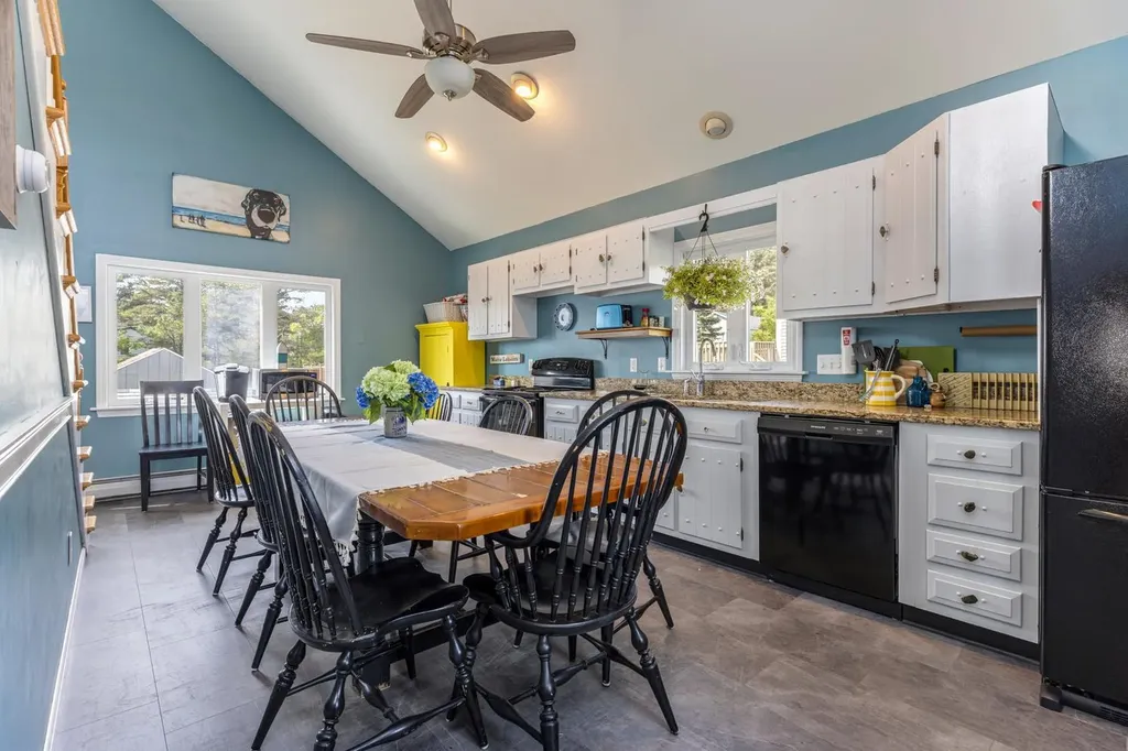 15 King Avenue Saco ME 04072
